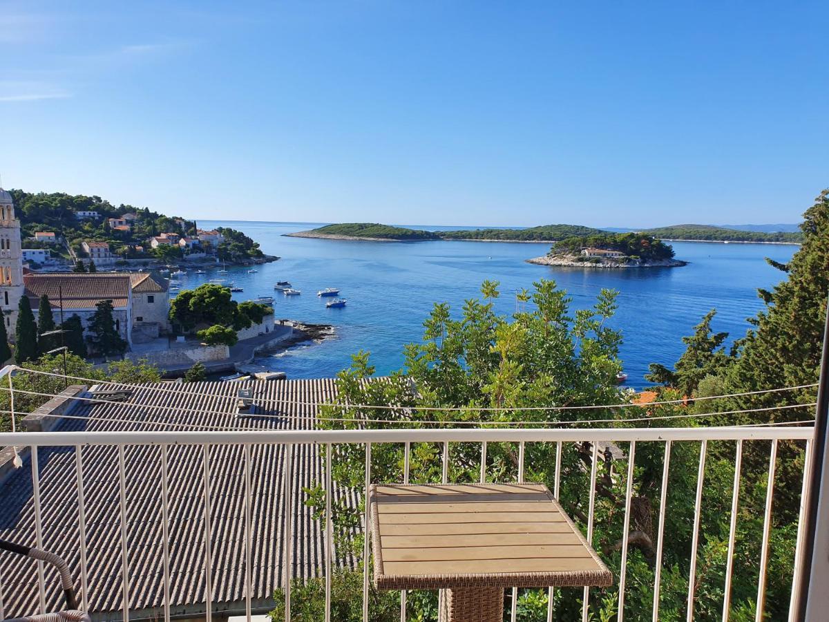 Apartments Dream Island Hvar Town Bagian luar foto