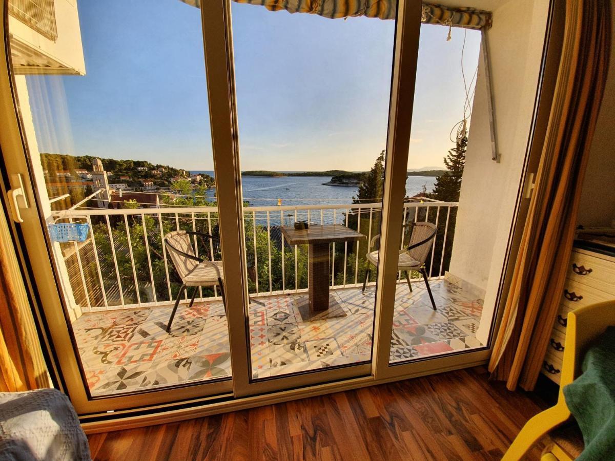 Apartments Dream Island Hvar Town Bagian luar foto