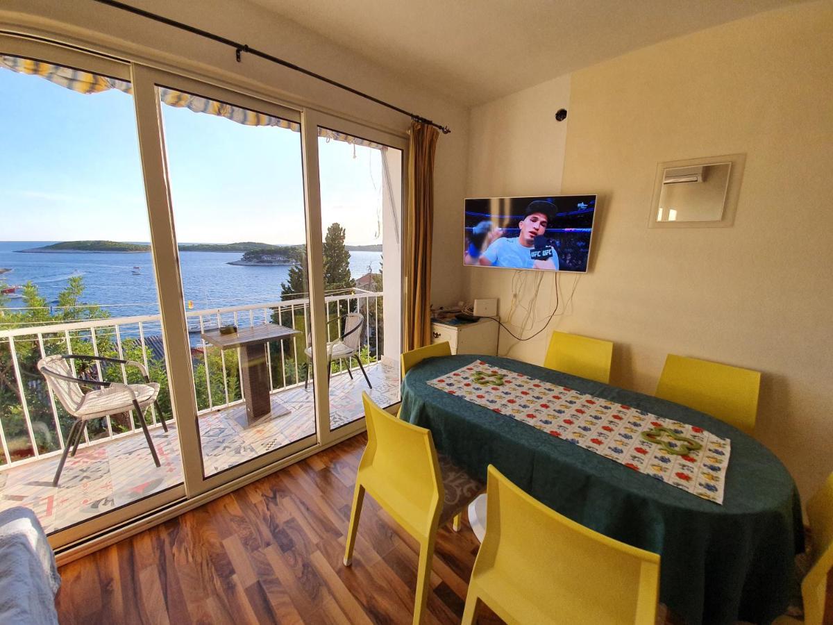Apartments Dream Island Hvar Town Bagian luar foto