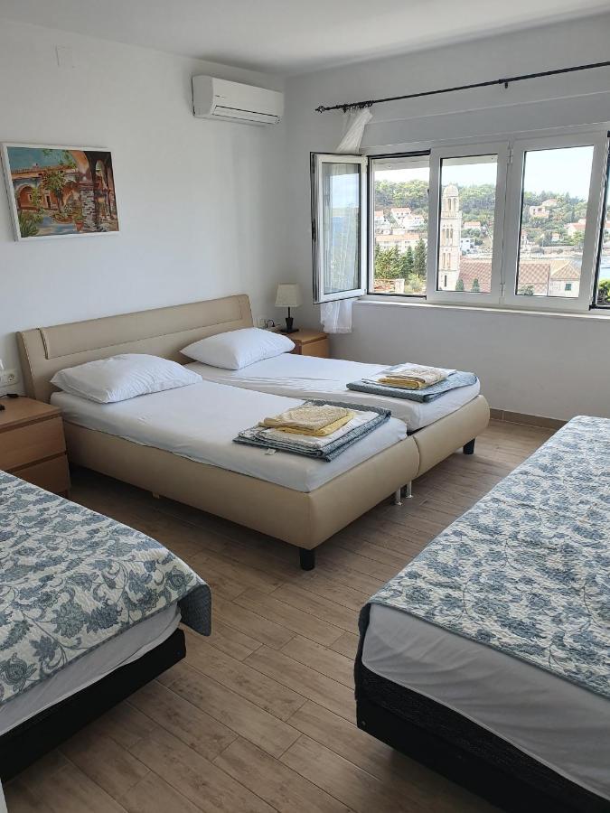 Apartments Dream Island Hvar Town Bagian luar foto